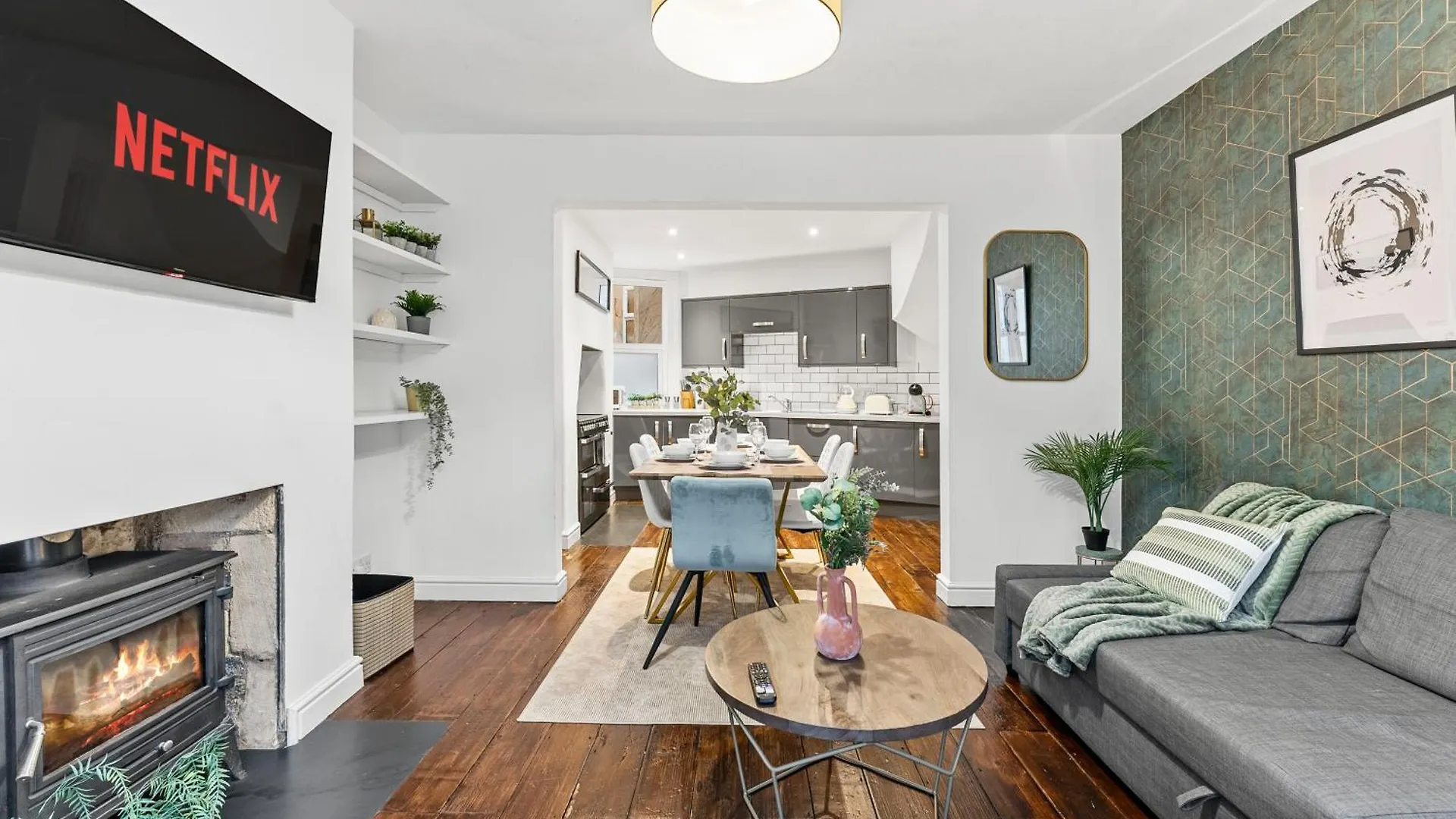 Lovely 2 Bed In Bath - Parking Villa