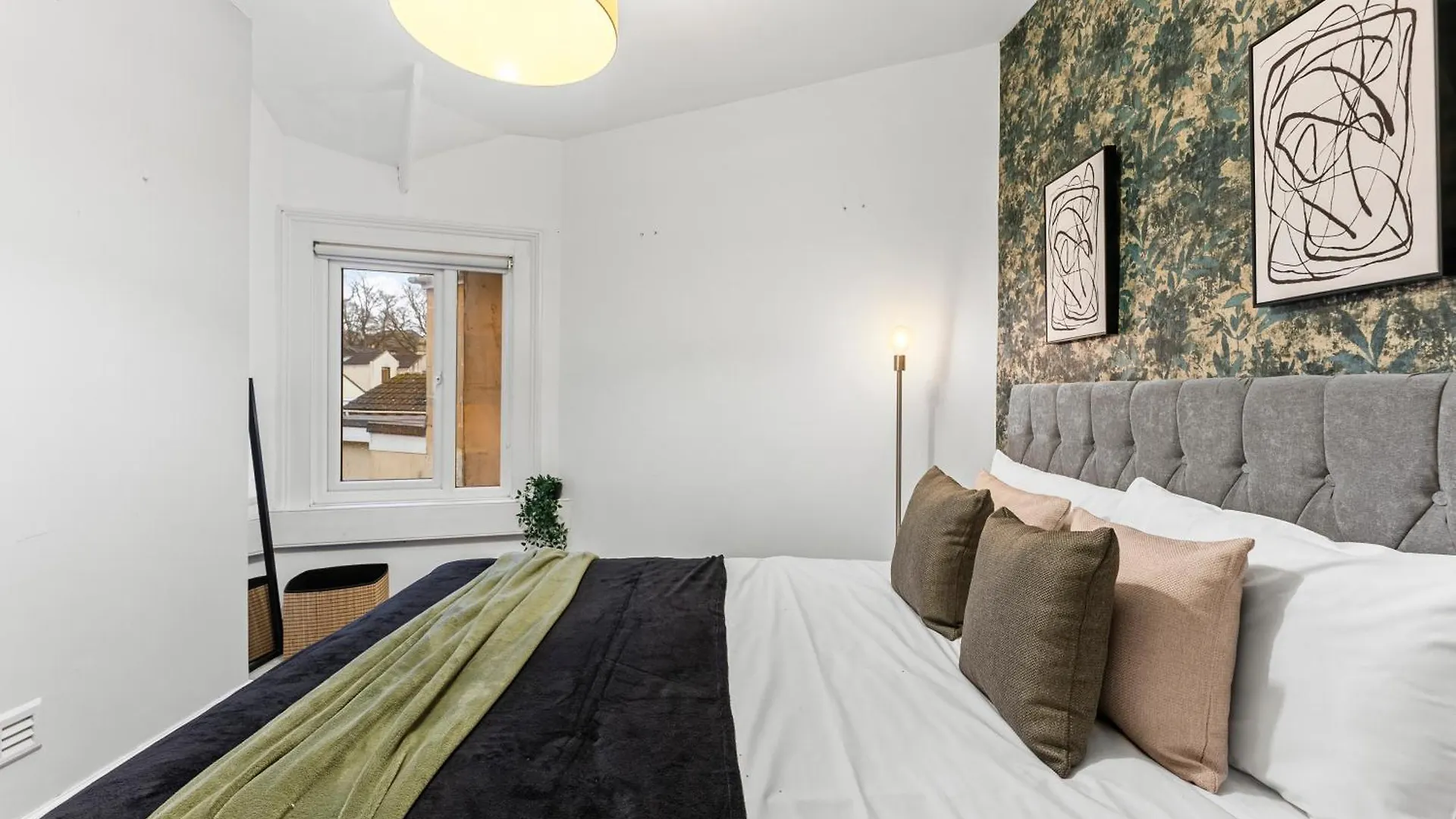 Lovely 2 Bed In Bath - Parking Villa Holiday home